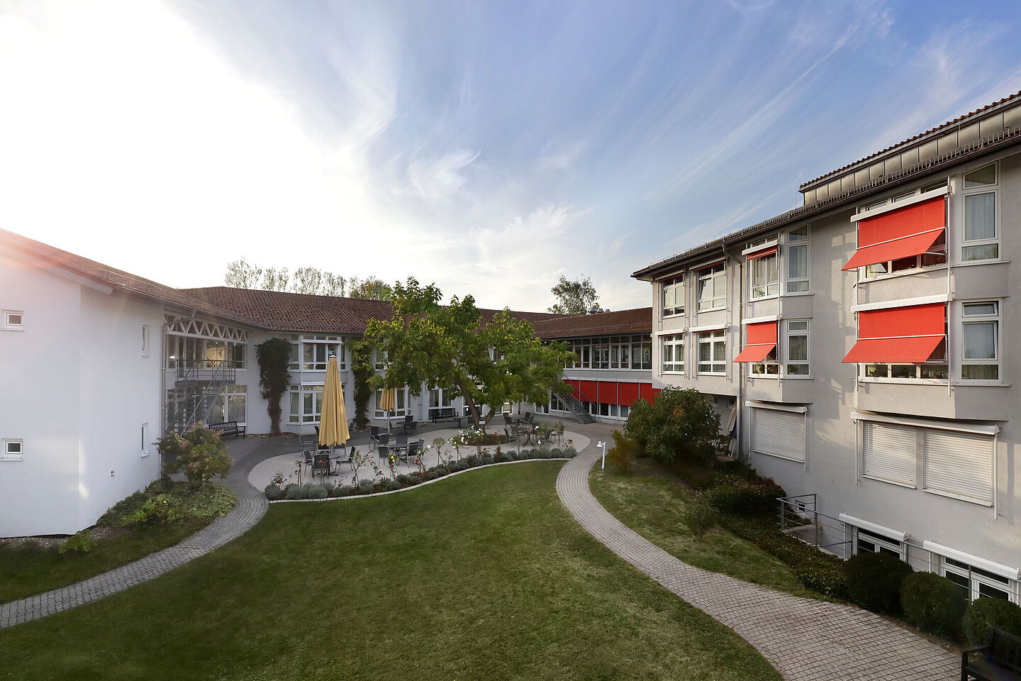Rückansicht vom Altenpflegeheim Remchingen